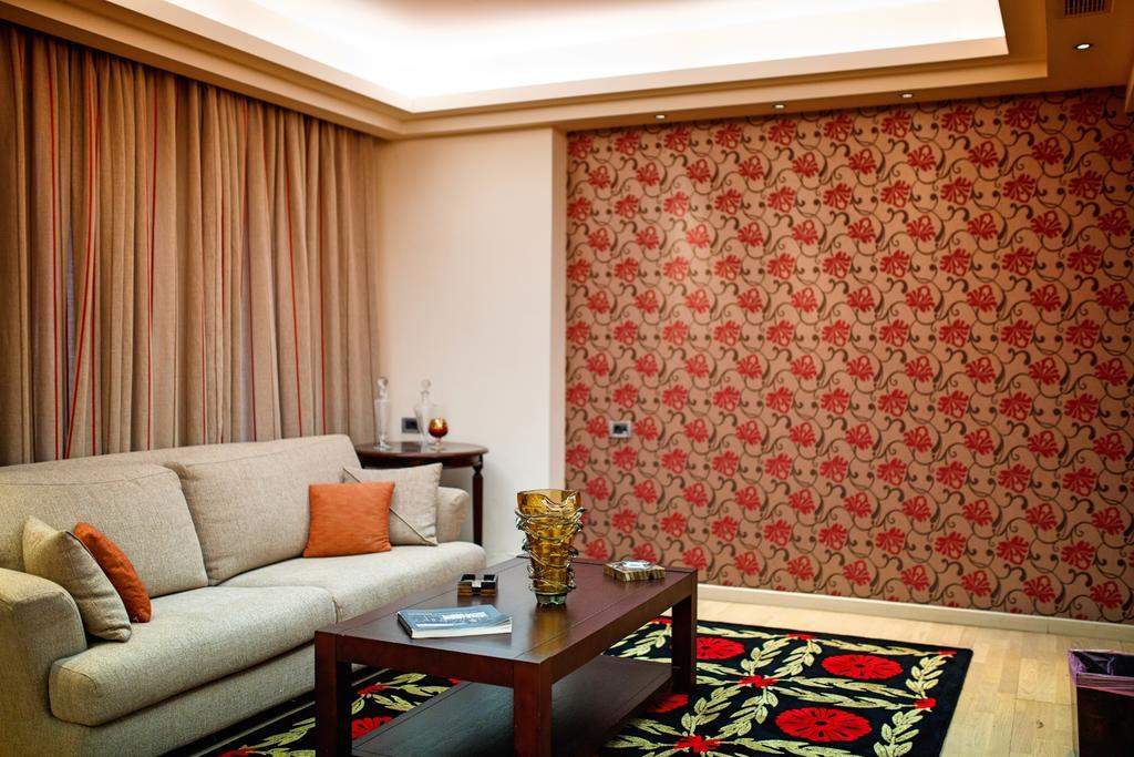 Comfy Boutique Hotel Kalamata Exterior photo